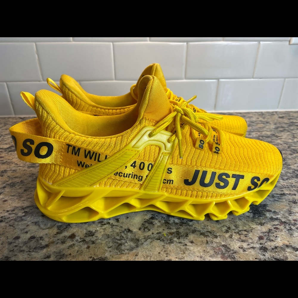 Just so so Yellow Size 8.5